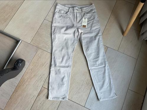 Red Button broek maat 40 Laila stone, Kleding | Dames, Spijkerbroeken en Jeans, Zo goed als nieuw, W30 - W32 (confectie 38/40)