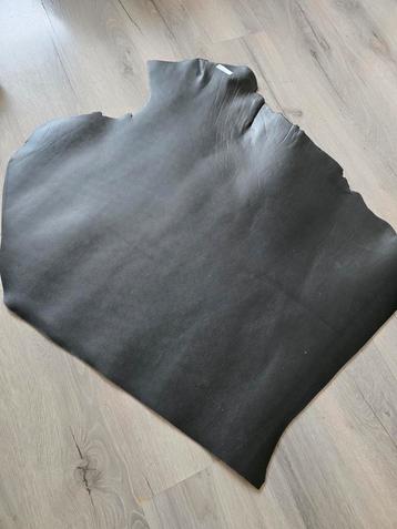 Zwart Leer - 3-3,5 mm beschikbaar voor biedingen