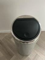 Brabantia touch bin grijs rvs, Huis en Inrichting, Woonaccessoires | Prullenbakken, Ophalen, Met pedaal, 50 tot 75 cm, Metaal