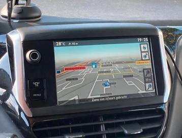 Originele Peugeot multimedia unit compleet beschikbaar voor biedingen
