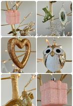 12 x kerstballen roze goud groen etc, Diversen, Kerst, Ophalen of Verzenden, Zo goed als nieuw