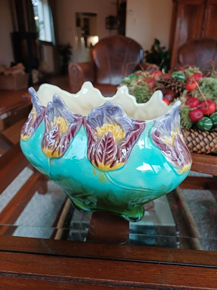 Franse Jardiniere Tulpenvaas Brocante barbotine tulpen kerst, Antiek en Kunst, Antiek | Keramiek en Aardewerk, Ophalen of Verzenden