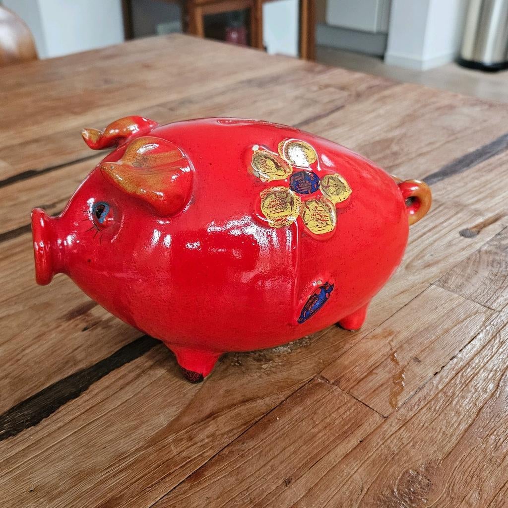 Rood spaarvarken, Ophalen, Steen, Aardewerk of Keramiek, Overige thema's