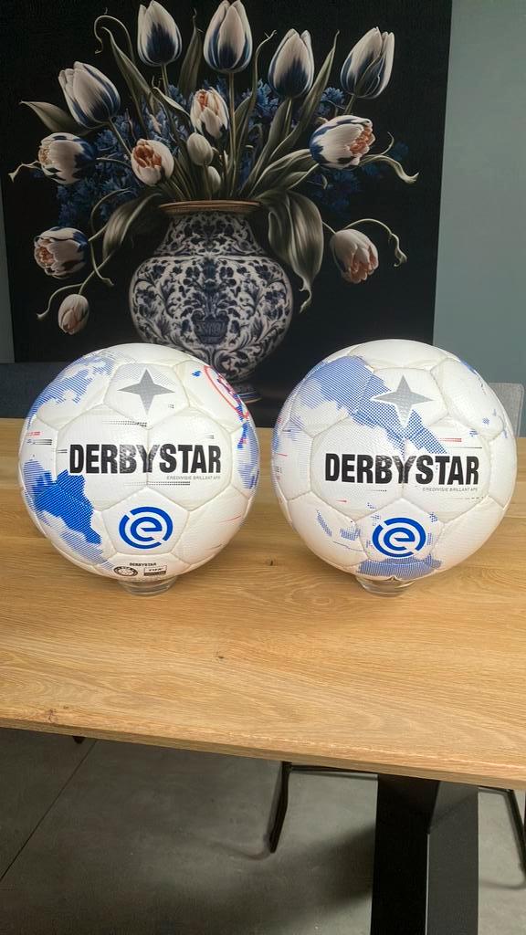 2x Derbystar Eredivisie 2025-2026 Wedstrijdbal Maat 5, Sport en Fitness, Voetbal, Zo goed als nieuw, Bal, Maat M, Verzenden