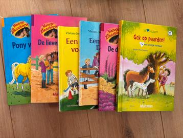 Leuke meiden leesboekjes: Paarden & Hockey beschikbaar voor biedingen