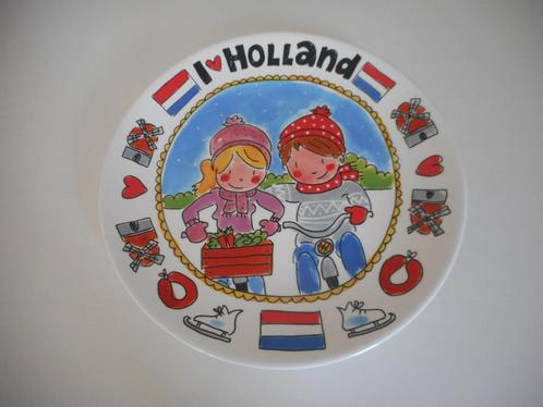 Bord van Blond, I love Holland, winter, Huis en Inrichting, Keuken | Servies, Zo goed als nieuw, Bord(en), Blond Amsterdam, Aardewerk