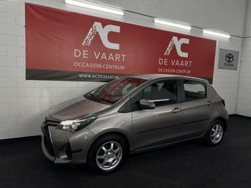 Toyota Yaris 1.0 VVT-i Aspiration - NAVI/AIRCO/CAMERA/NAP beschikbaar voor biedingen