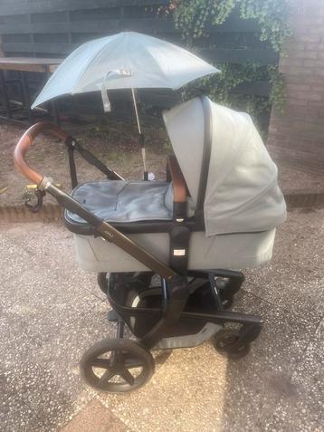 Mooie Joolz Day kinderwagen beschikbaar voor biedingen