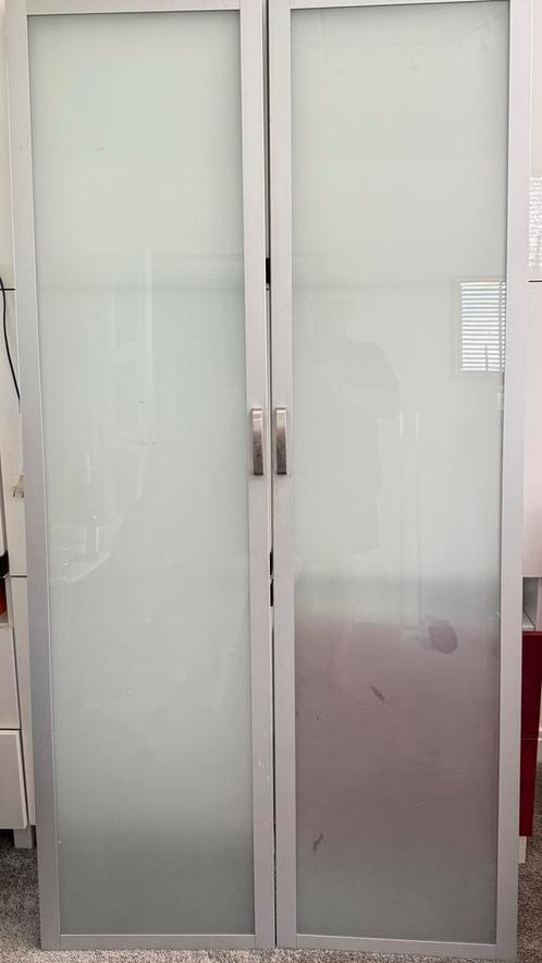 IKEA PAX Drammen:  mat glas + aluminium 200 x 50, Huis en Inrichting, Kasten | Kledingkasten, Gebruikt, 200 cm of meer, 50 tot 100 cm