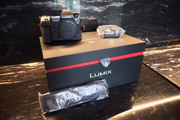 Lumix S1 body als nieuw, 1.000 kliks, Audio, Tv en Foto, Fotocamera's Digitaal, Zo goed als nieuw, Nikon, Geen optische zoom, Ophalen of Verzenden