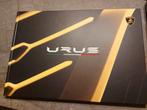 Lamborghini Urus hardcover brochure Engels 2019, Ophalen of Verzenden, Zo goed als nieuw, Overige merken