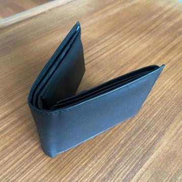 Portemonnee billfold zwart kunstleer beschikbaar voor biedingen