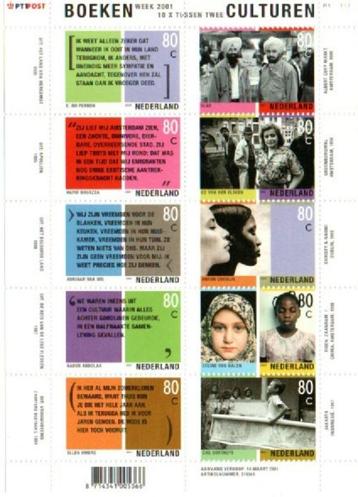 NEDERLAND Velletjes en boekjes 2001 beschikbaar voor biedingen