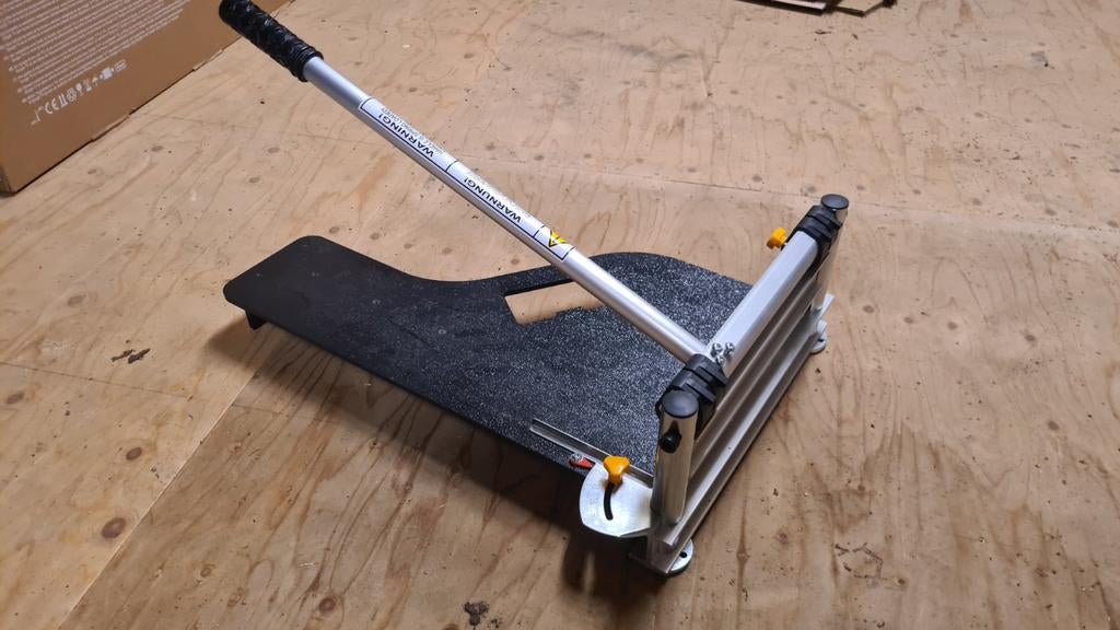 Laminaatknipper te huur, Doe-het-zelf en Verbouw, Ophalen, Gebruikt