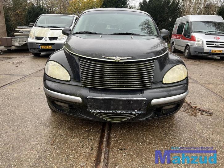CHRYSLER PT CRUISER zwart voorbumper 2000-2010, Auto-onderdelen, Carrosserie en Plaatwerk, Bumper, Chrysler, Voor, Gebruikt, Ophalen of Verzenden