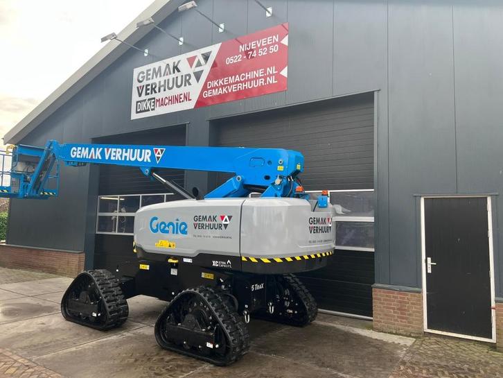 Te HUUR GENIE TRAX HOOGWERKER., Zakelijke goederen, Machines en Bouw | Liften, Steigers en Ladders, Ophalen of Verzenden