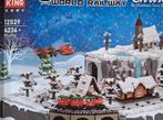 Mould King 12029 Kerstdorp Trein, Ophalen of Verzenden, Zo goed als nieuw, Complete set, Lego