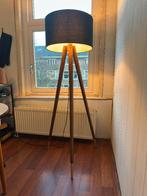 Made tripod vloerlamp – hout & donkergroene kap, Ophalen, Gebruikt, Deens design, made, nordic, scandinavian, 150 tot 200 cm