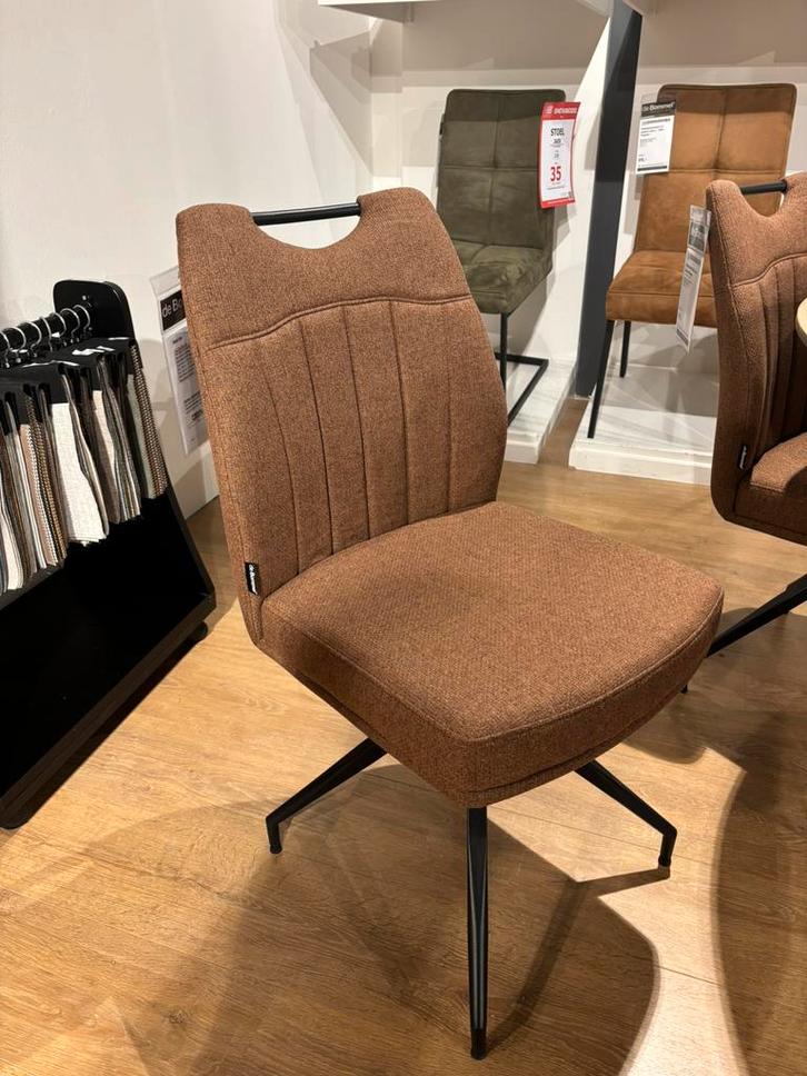 Stoel Lino 4x, Huis en Inrichting, Stoelen, Zo goed als nieuw, Vier, Stof, Rood, Ophalen