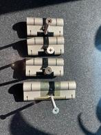 M&C SKG Cilindersloten Set, Doe-het-zelf en Verbouw, Hang- en Sluitwerk, Ophalen, Gebruikt, Overige materialen, Slot