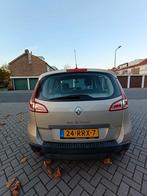 Renault Scénic 2.0 16V 103KW CVT 5P 2011 Bruin, Auto's, Renault, 4 cilinders, Bruin, Origineel Nederlands, 75 €/maand