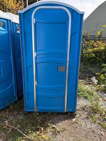 Poly John Toilet unit bijna niet gebruikt beschikbaar voor biedingen