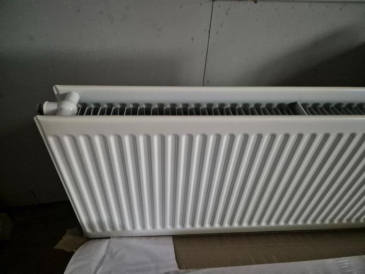 OPRUIMING radiator T22 Hoog 400  Breed 1000mm 1390Wat, Doe-het-zelf en Verbouw, Verwarming en Radiatoren, Nieuw, Radiator, 30 tot 80 cm