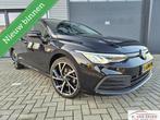 Volkswagen Golf 1.0 VIRTUAL COCKPIT ADAPTIVE CRUISE 18" BTW, Euro 6, Adaptive Cruise Control, Zwart, 1202 kg