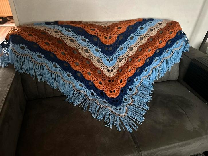 Omslagdoek/sjaal, Kleding | Dames, Mutsen, Sjaals en Handschoenen, Nieuw, Sjaal, Maat 46/48 (XL) of groter, Ophalen of Verzenden