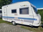 Caravan hobby De Luxe 440 sb uit 1998 met voortent, Koelkast, Hobby, Treinzit, Particulier