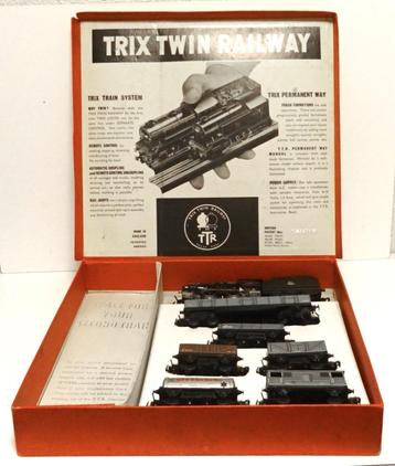 TTR Trix Twin Railway fraaie Engelse goederen treinset beschikbaar voor biedingen