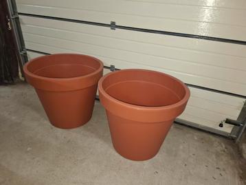 2 zeer grote bloempotten bloempot 68x 78 plantenpot beschikbaar voor biedingen