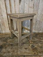 oude kruk,hocker ``WOONWINKEL RUSTIEK``, Ophalen of Verzenden