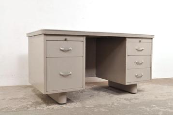 Vintage Ahrend bureau Gispen stijl jaren 60 beschikbaar voor biedingen