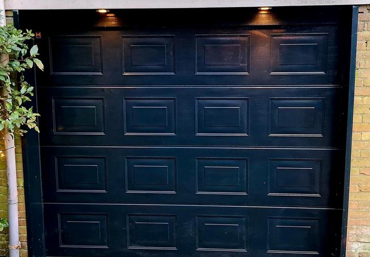 Hormann Garagedeur met Handzender, Doe-het-zelf en Verbouw, Deuren en Horren, Gebruikt, Garagedeur, 215 cm of meer, 120 cm of meer