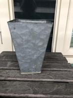 zinken bloempot, Tuin en Terras, Bloempotten, Gebruikt, Tuin, Vierkant, Ophalen of Verzenden