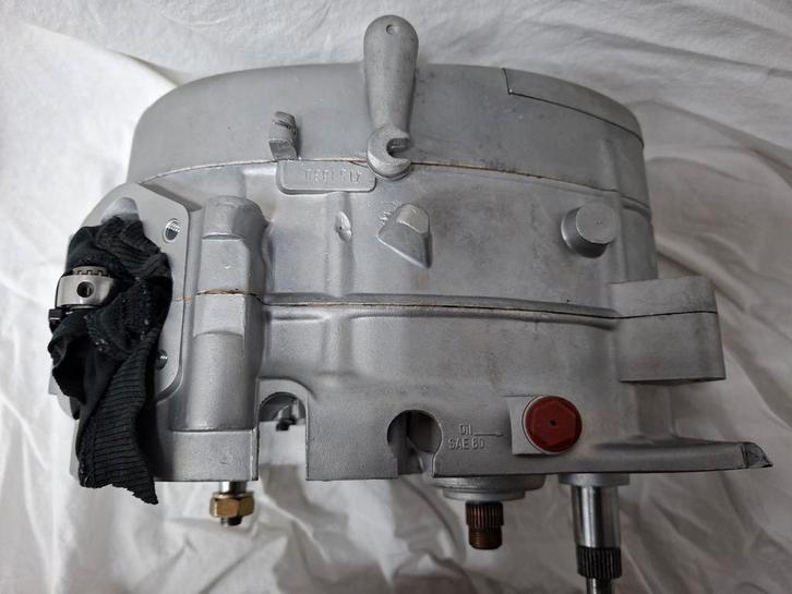 Zundapp gereviseerde ronde 4 bak, Fietsen en Brommers, Brommeronderdelen | Zundapp, Zo goed als nieuw, Blok, Ophalen