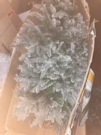 Verlichte /besneeuwde kerstboom, Ophalen of Verzenden, Zo goed als nieuw
