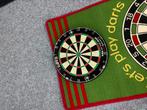 Dartbord KOTO + Dartmat Officiele lengte ZGAN, Sport en Fitness, Darts, Ophalen, Zo goed als nieuw, Dartbord