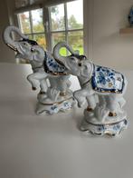 2 olifantjes delfts blauw/chinees porcelein, Antiek en Kunst, Antiek | Porselein, Ophalen