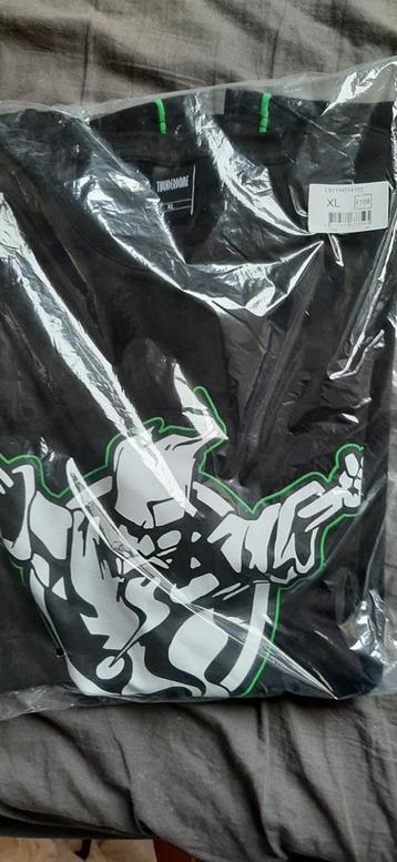 THUNDERDOME 2024 LONGSLEEVE XL NIEUW RARE beschikbaar voor biedingen