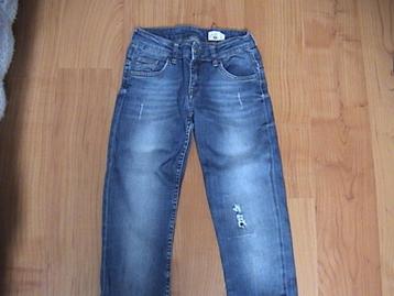 JILL / SHOEBY blauwe lange spijkerbroek / jeans maat 152 mei beschikbaar voor biedingen