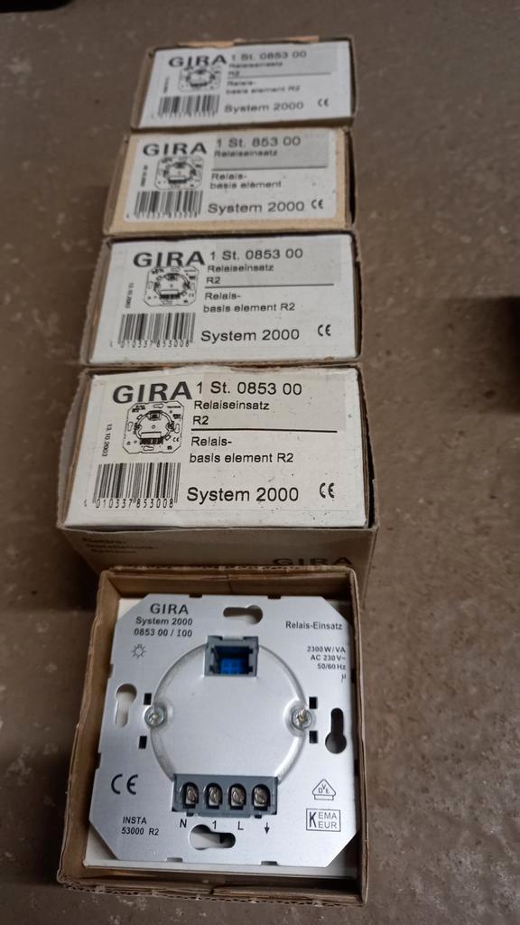 Gira  Relais schakelaar, draai/ tastdimmers S 2000 en 3000, Doe-het-zelf en Verbouw, Elektra en Kabels, Zo goed als nieuw, Schakelaar