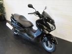 Suzuki BURGMAN 200 ABS ZEER FRAAI! (bj 2016), Bedrijf, Scooter
