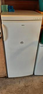 Vriezer, Ophalen, Zo goed als nieuw, Met vriesvak