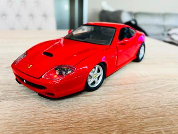 Rode Ferrari 550 Maranello Modelauto beschikbaar voor biedingen
