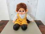 monchhichi monchichi gele tuinbroek en slaapoogjes - 28 cm, Verzamelen, Poppetjes en Figuurtjes, Gebruikt, Ophalen of Verzenden