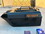 Voerboot Navigator Maverick + Toslon TF500 dieptemeter, Ophalen, Gebruikt, Complete set