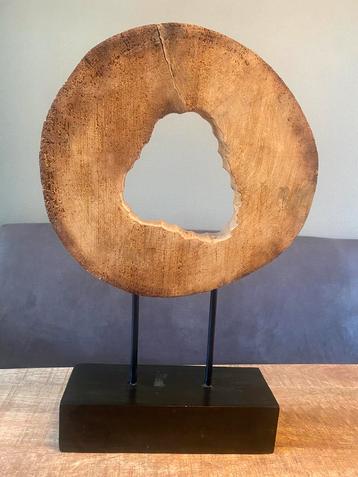 Houten ornamenten  beschikbaar voor biedingen