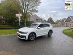 Volkswagen Tiguan 2.0 TDI 4Motion Highline Business R Navi.C, Auto's, Volkswagen, Gebruikt, Euro 6, 4 cilinders, 150 pk